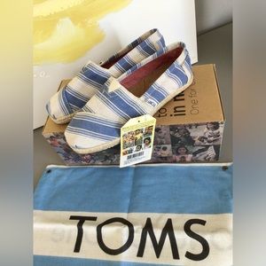NIB TOMS Umbrella Stripe Espadrille Slip On Shoes 5.5